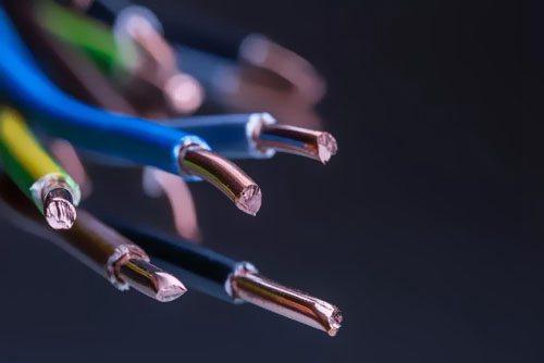 電線接頭潮濕易漏電？有這套操作不用慌！